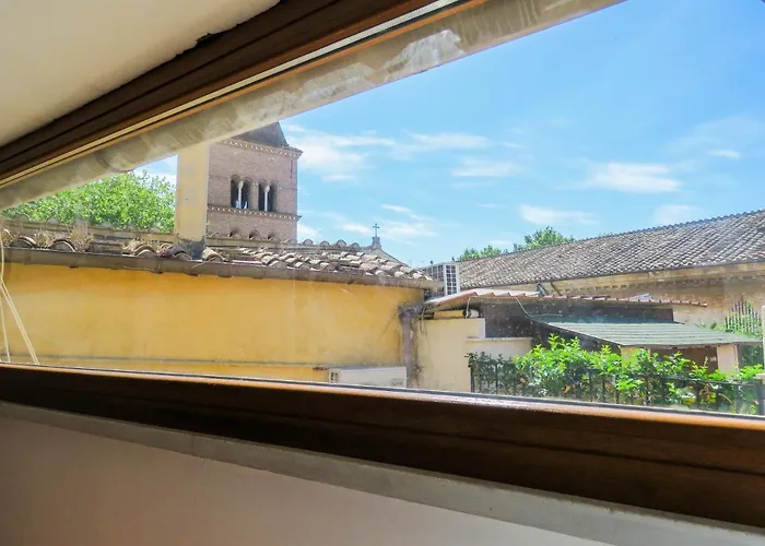 Apartment Mattia's Penthouse - View Over Trastevere Roofs