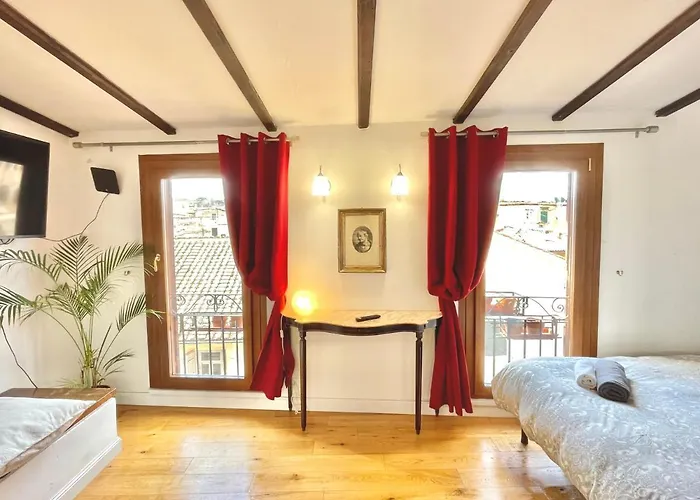 Mattia's Penthouse - View Over Trastevere Roofs Rom
